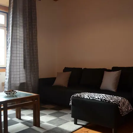 Holiday home Lurdes Next To Ribeira D'ilhas Santo Isidoro