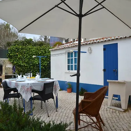 Holiday home Lurdes Next To Ribeira D'ilhas